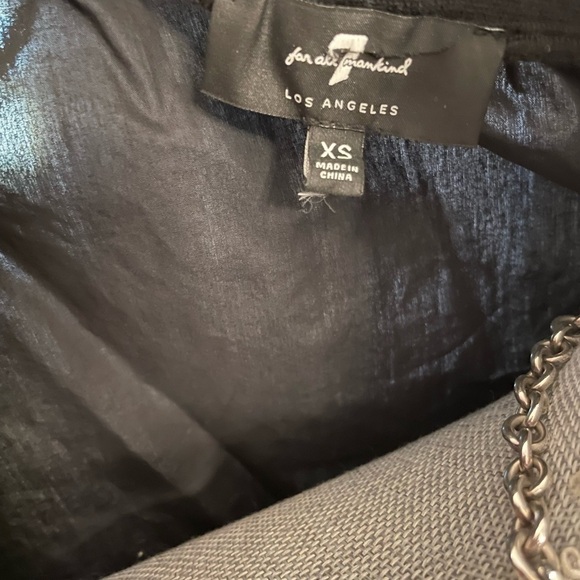 7 For All Mankind Off-the-shoulder crop top - Picture 3 of 4